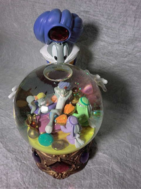 画像1: バッグスバニー・スノーグローブ (1)