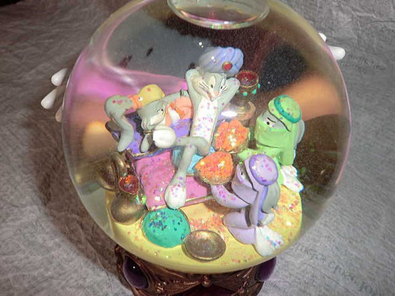 画像5: バッグスバニー・スノーグローブ (5)