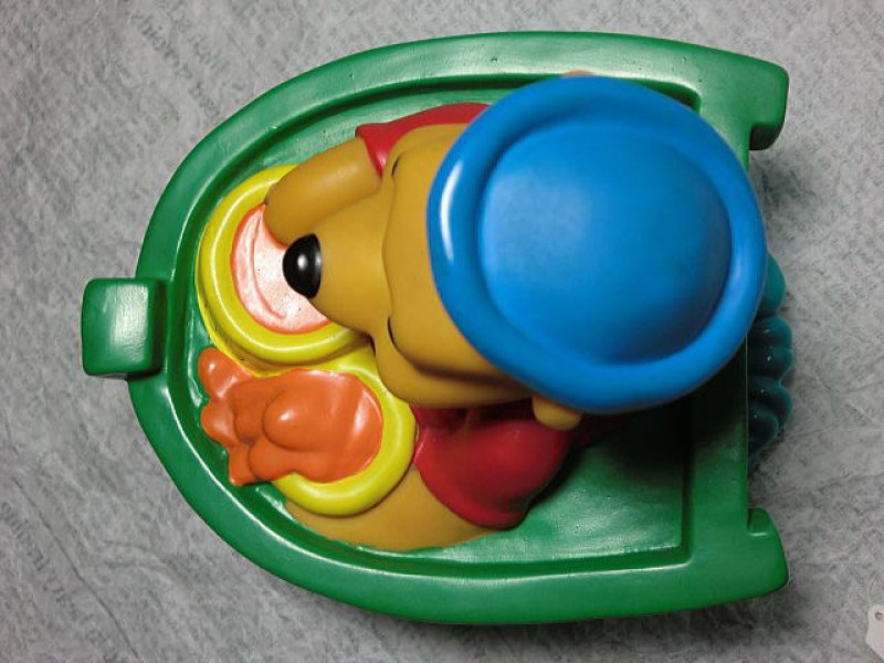 画像3: くまのプーさん貯金箱（船） (3)