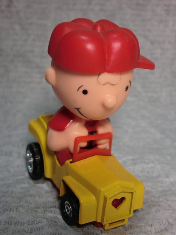画像1: チャーリーブラウン・ダイキャストカー (1)