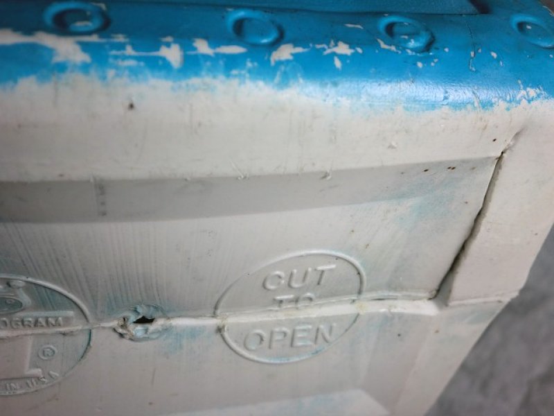 画像7: ミッキーマウス貯金箱(袋持つ青) (7)