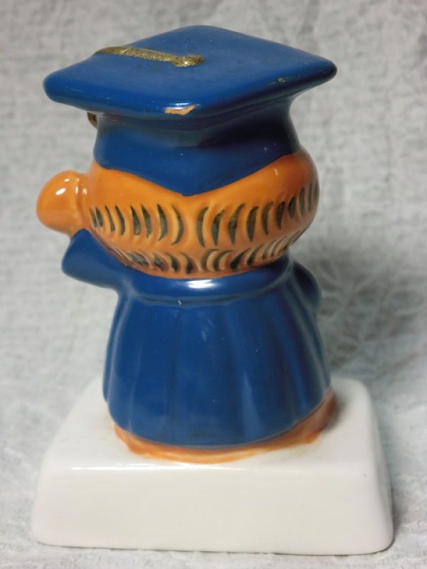 画像2: ガーフィールド卒業フィギュア (2)